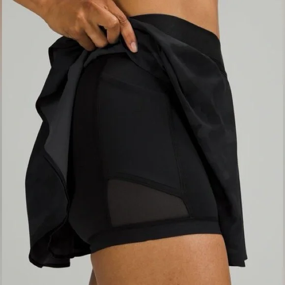 Lululemon Court Rival High Rise Skirt - Size 4 - Picture 3 of 7